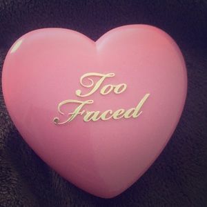 PRICE DROP! Too Faced Love Flush blush